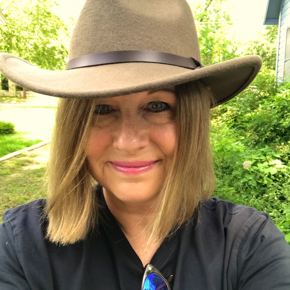 Meet your Posher, Susan